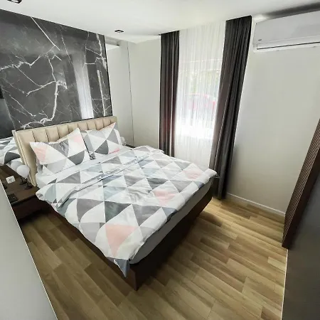 Mila Apartment *