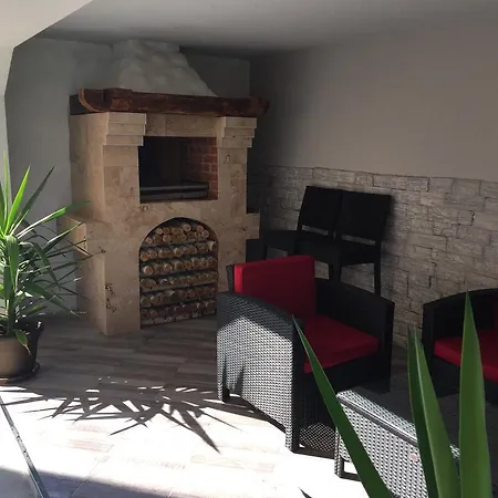 Mila Апартаменты Лакташи